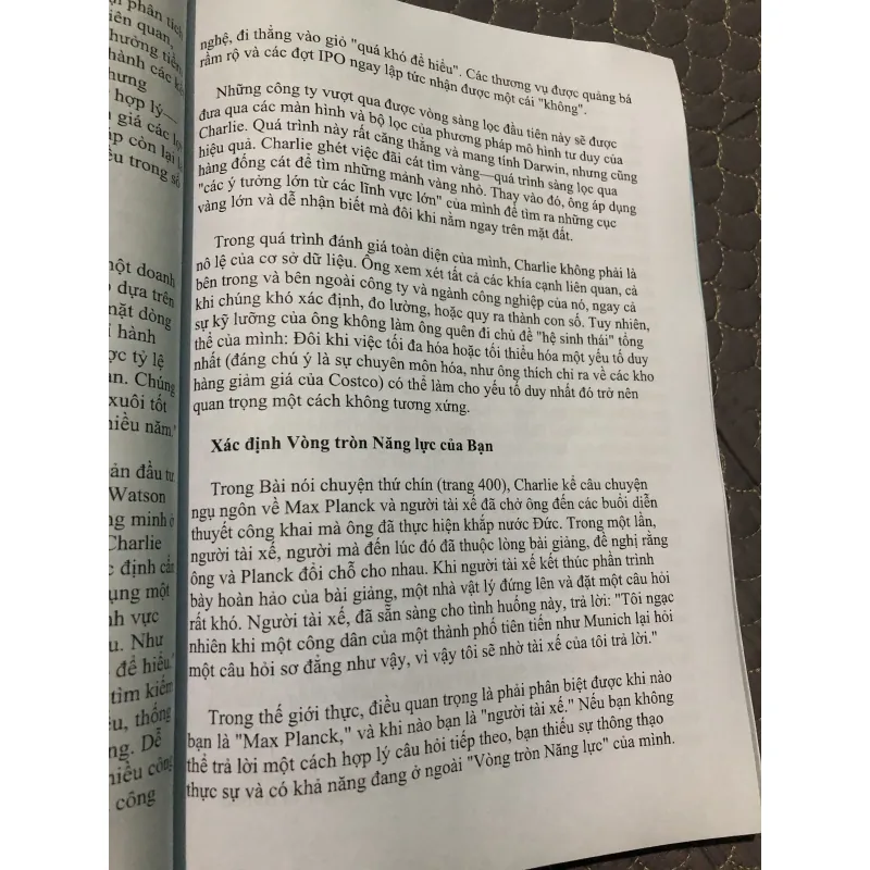 sách Sổ tay niên giám của Charlie Munger ( Poor Charlie’s Almanack ) bản dịch Tiếng Việt 517170