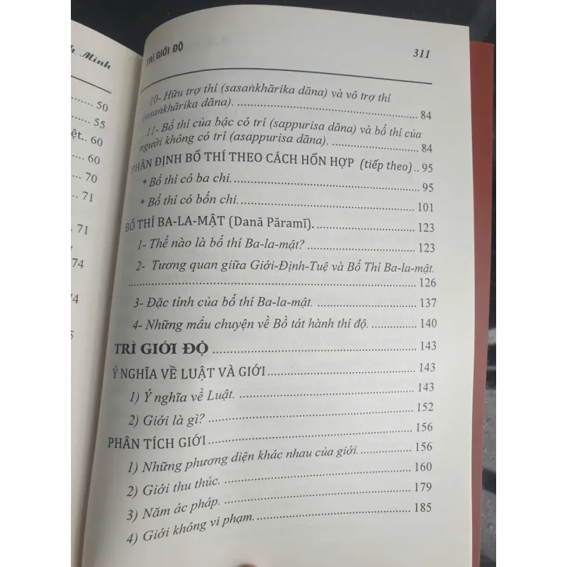 Bố Thí Và Trì Giới Độ 690046