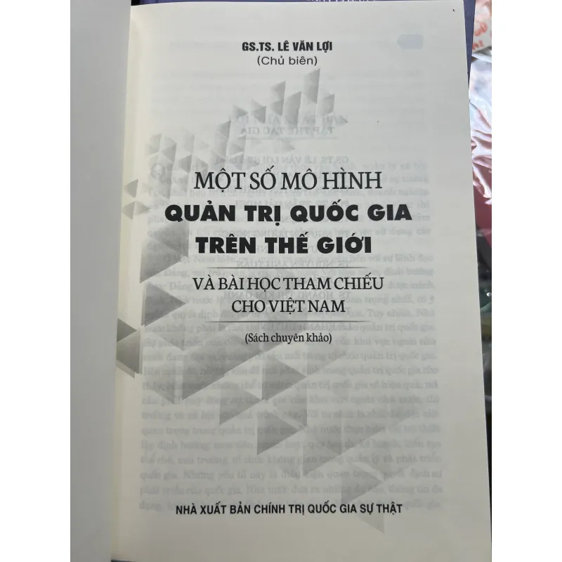 MỘT SỐ MÔ HÌNH QUẢN TRỊ QUỐC GIA TRÊN THẾ GIỚI (BÌA CỨNG) - LÊ VĂN LỢI 1003067