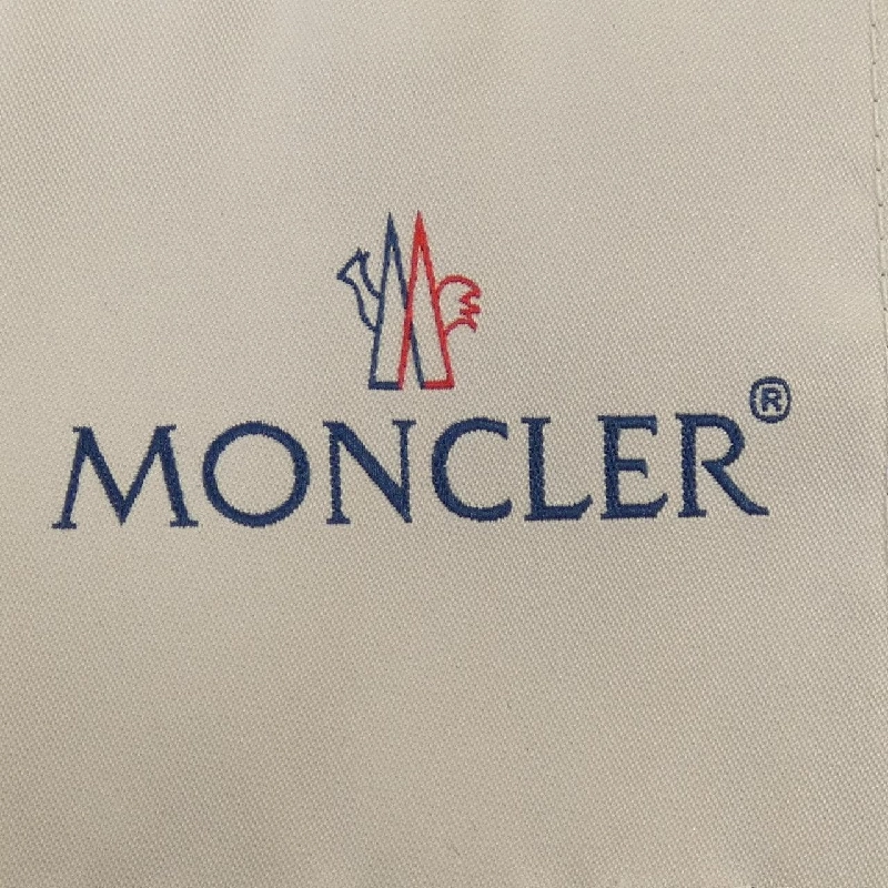 Áo khoác lông vũ MONCLER 638790