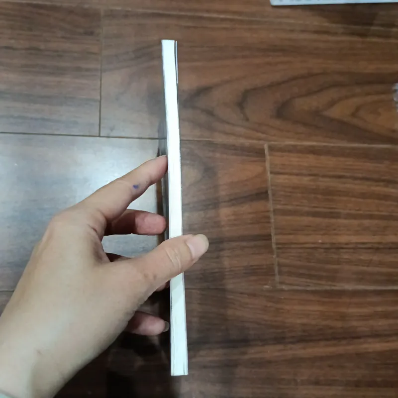 Tắt đèn.   929510