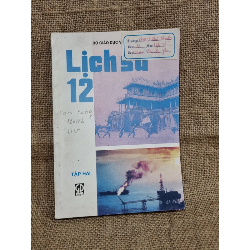 Địa lý 12, lịch sử 12, địa lý 11, giáo dục công dân 10 | sách giáo khoa 9x 306912