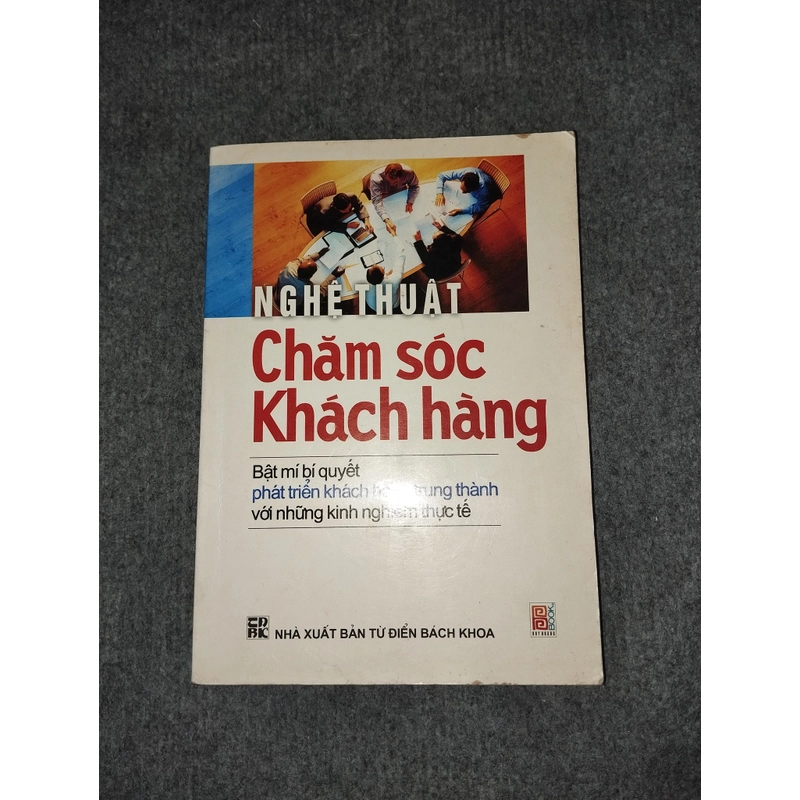 NGHỆ THUẬT CHĂM SÓC KHÁCH HÀNG 472309