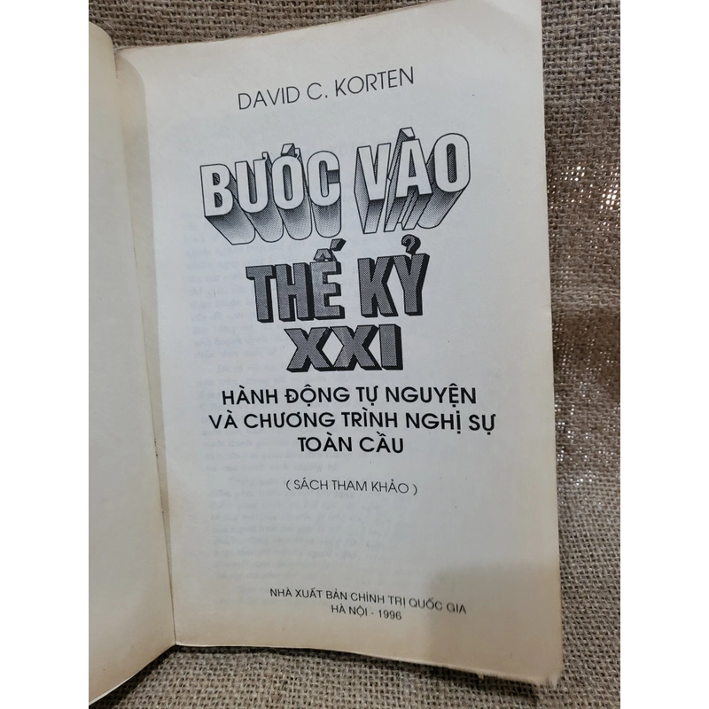 BƯỚC VÀO THẾ KỶ XXI _ Hành động tự nguyện và chương trình nghị sự toàn cầu 301558