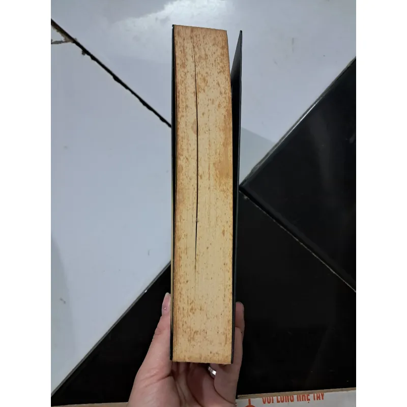 The code book MẬT MÃ 1027387