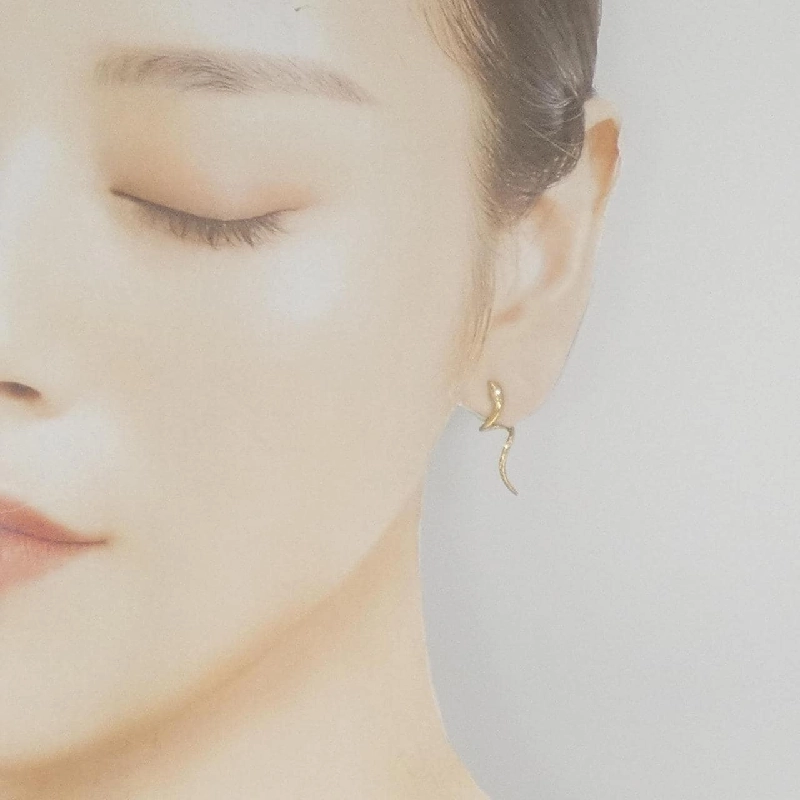 Bông tai 750YG/K18YG - Hàng hiệu Authentic 867833