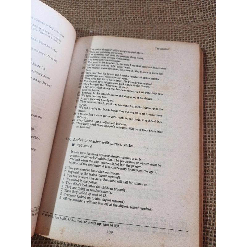 Exercises 2 Structure Drills 2 mới 70% ố rách bìa(Sách tự học tiếng Anh) HLSC2404 1028502