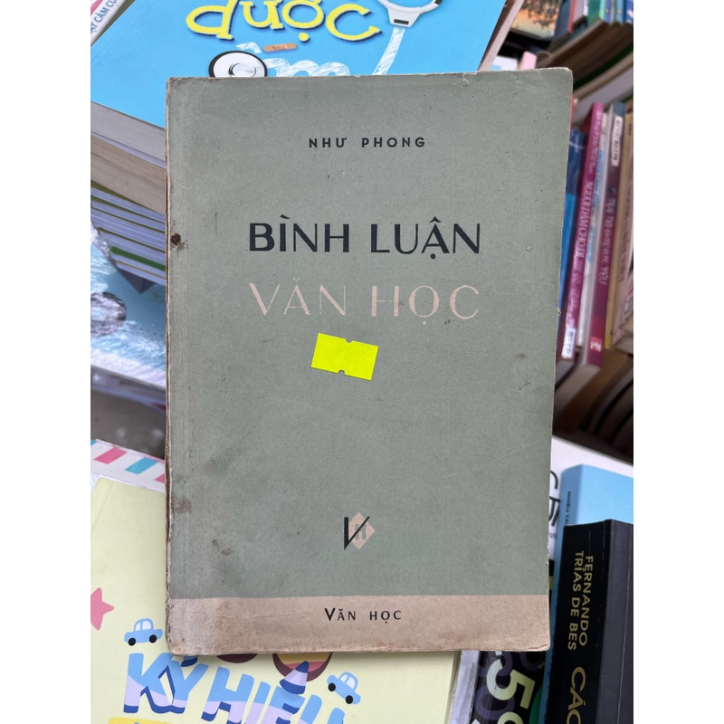 Bình luận văn học 318604