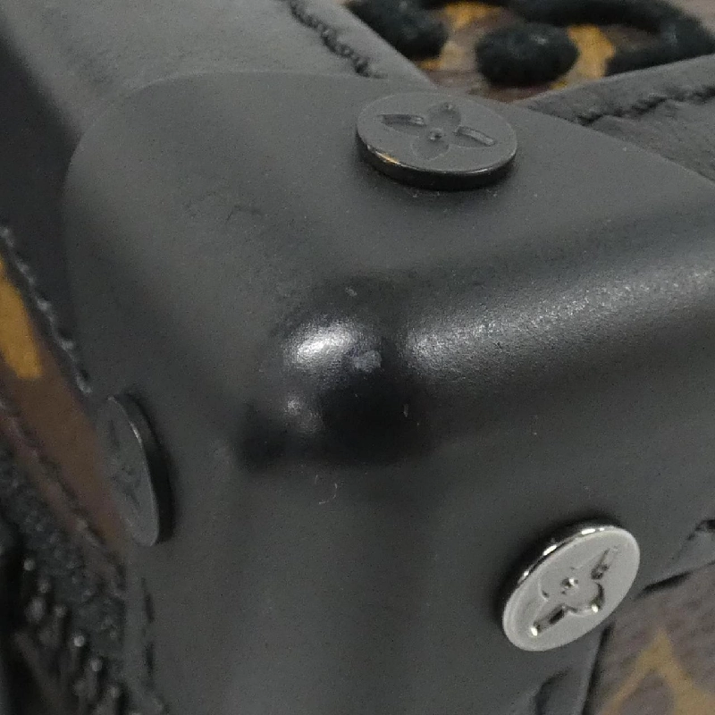 Túi xách vai Louis Vuitton Monogram Taffeta Vertical Soft Trunk M45044 - Hàng hiệu Chính hãng 767719