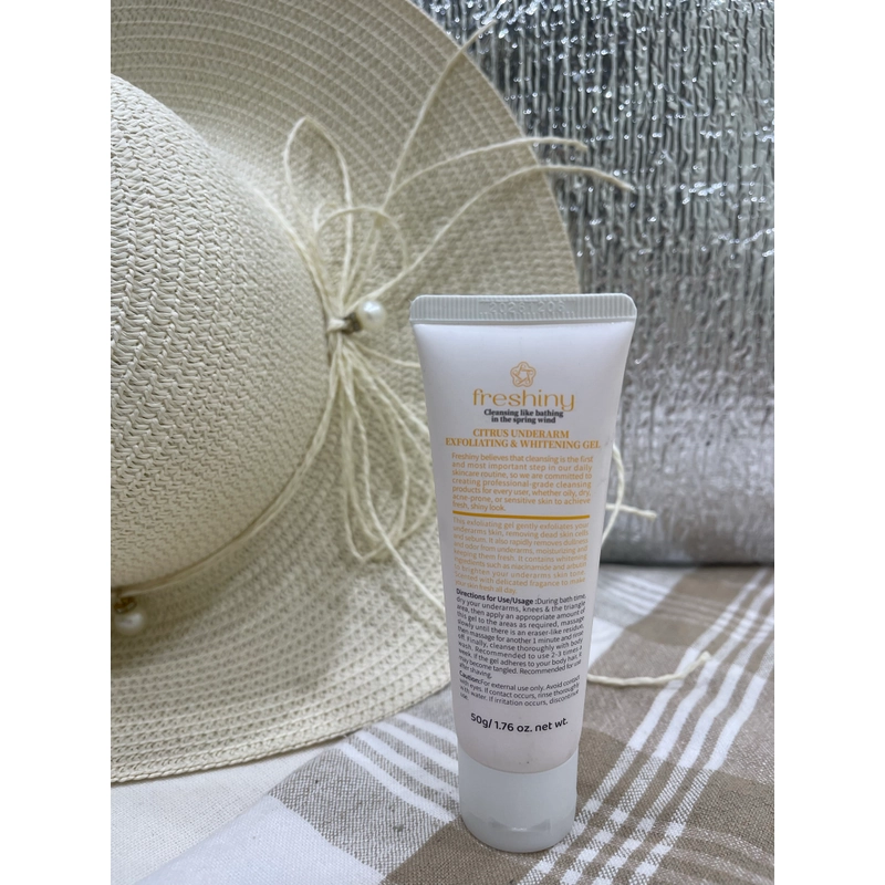 Gel tẩy tế bào chết và làm trắng da cam quýt Freshiny BHA tự nhiên 50g 548681