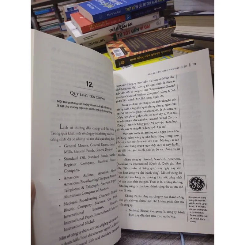 Sách: 22 quy luật bất biến trong xây dựng thương hiệu -  AL Ries & Laura Ries 593731