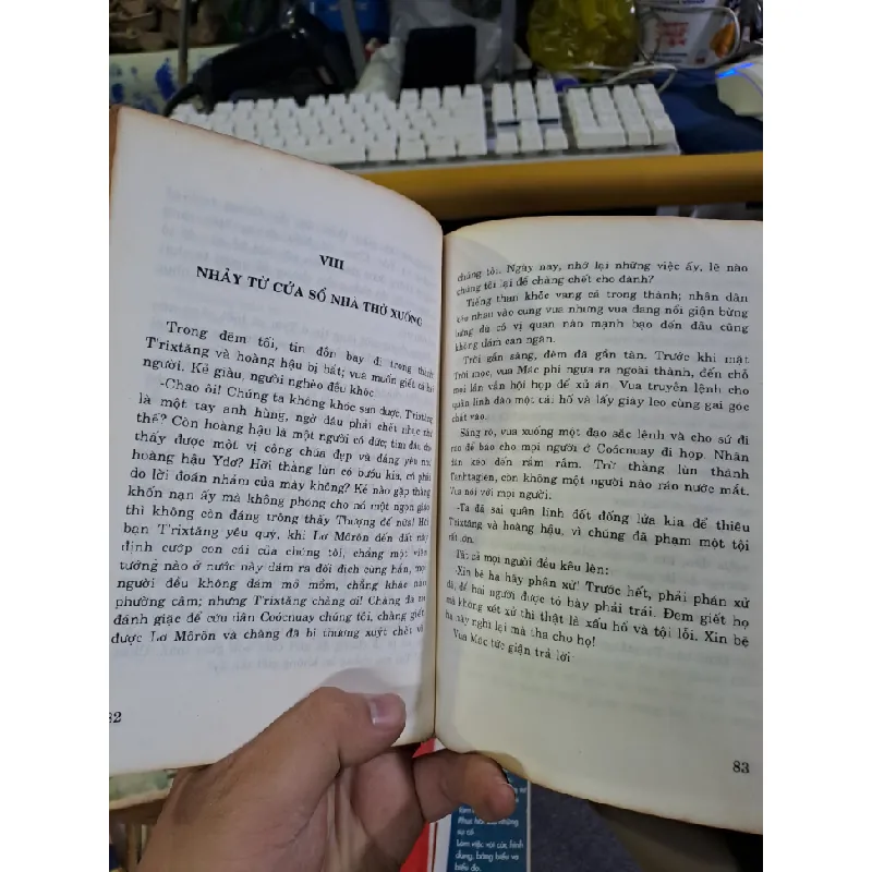 Truyện T'Rixtang & Y Dơ Vũ Ngọc Phan mới 80% ố 2001 Văn học nước ngoài HCM1709 559917