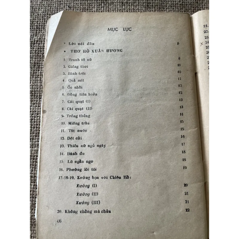 Thơ Hồ Xuân Hương  796852