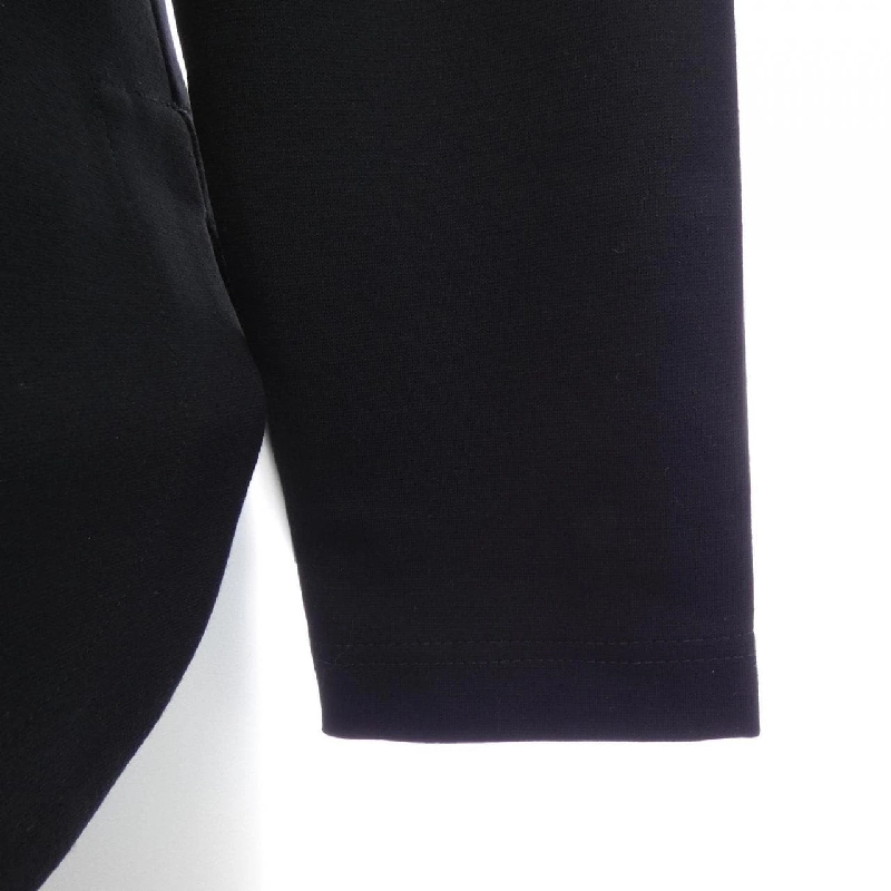 Áo Top Akris - Hàng hiệu Chính hãng 818818