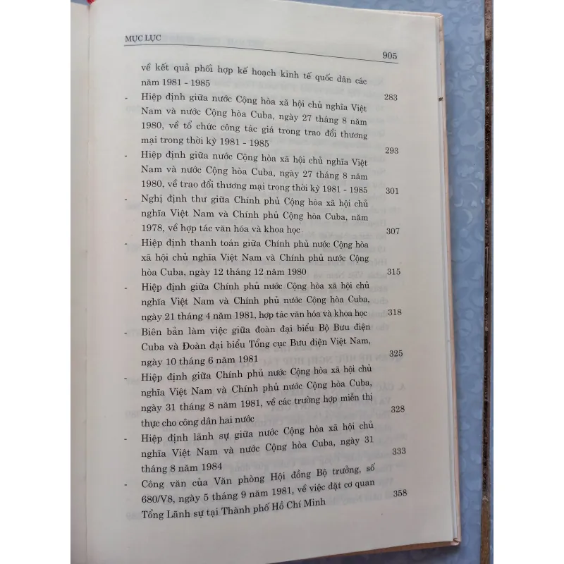 Sách: Việt Nam - Cuba 60 năm đồng hành  935358