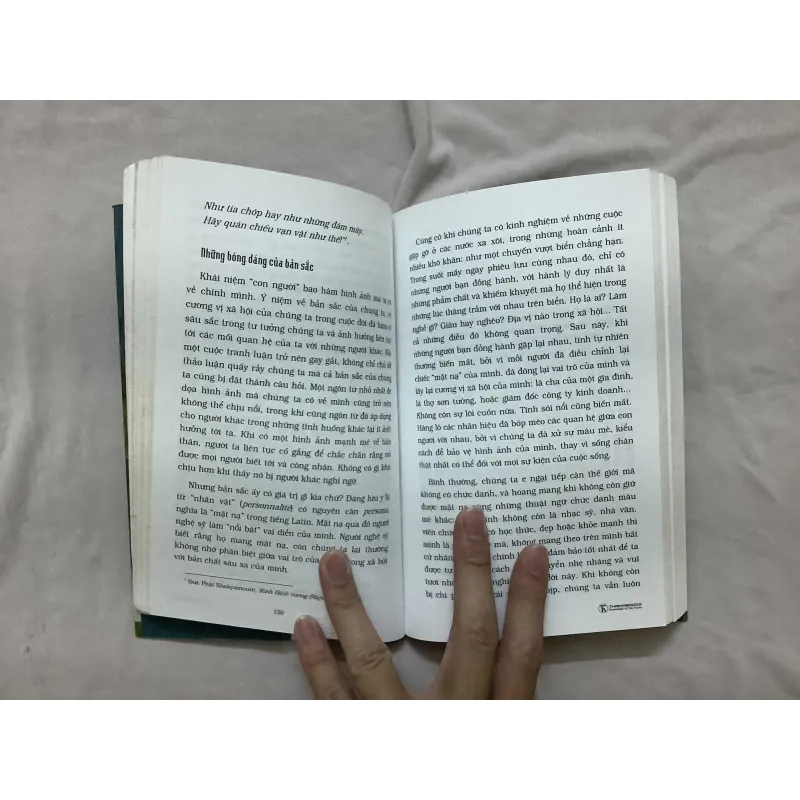 Bàn Về Hạnh Phúc 697172