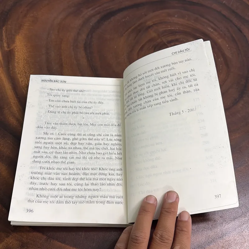 II Truyện Vừa Và Ngắn: Luật Đời - Nguyễn Bắc Sơn - 2004 1000910