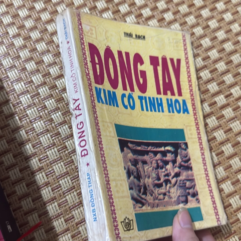 Đông tây kim cổ tinh hoa - Thái Bạch 524423