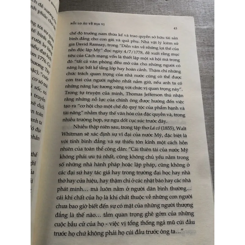 Nỗi lo âu về địa vị 786839