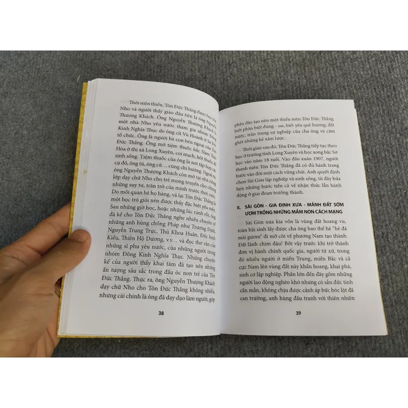 TÔN ĐỨC THẮNG VỚI PHONG TRÀO CÔNG NHÂN SÀI GÒN ĐẦU THẾ KỶ XX ĐẾN NĂM 1930 694797