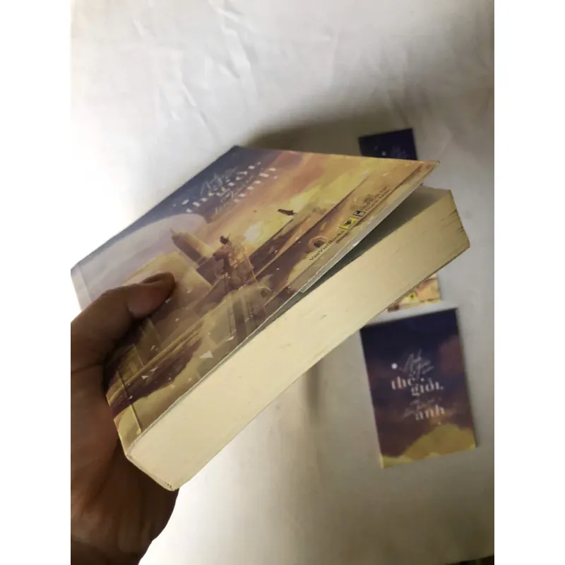 Anh Giải Cứu Thế Giới, Em Đến Bảo Vệ Anh (tên gốc Phồn Giản) - Quân Ước (kèm pk như ảnh) 790369