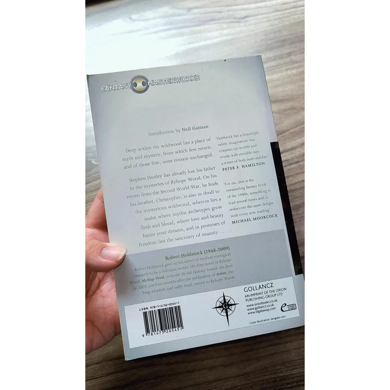 Mythago Wood - Robert Holdstock 723019