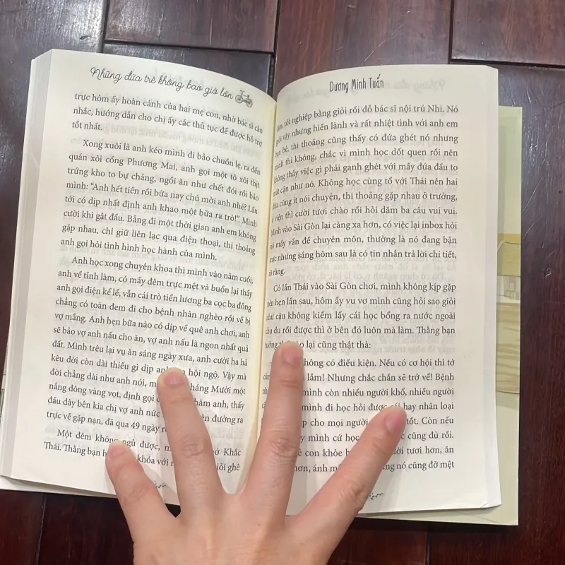 Những đứa trẻ không bao giờ lớn - tản văn dương minh tuấn 2018 nxb VH 1025858