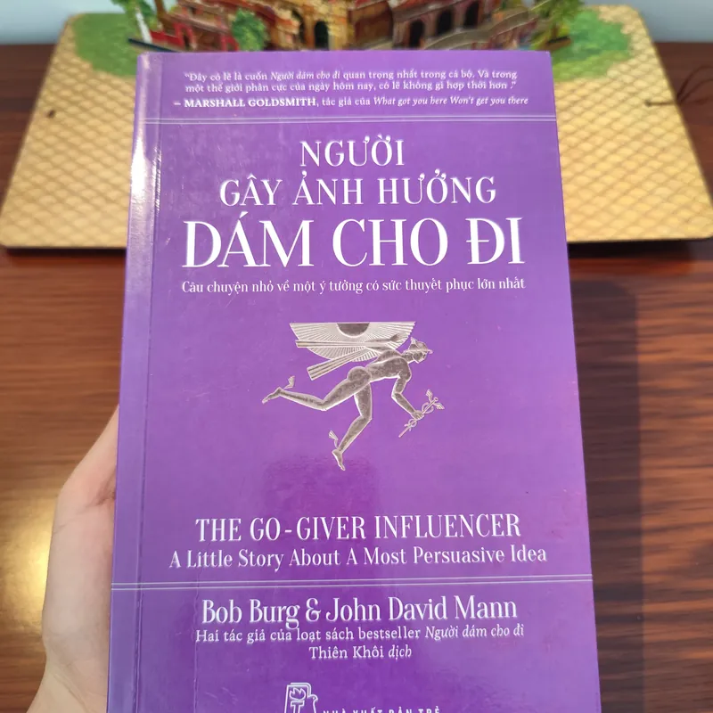Người gây ảnh hưởng dám cho đi 561478