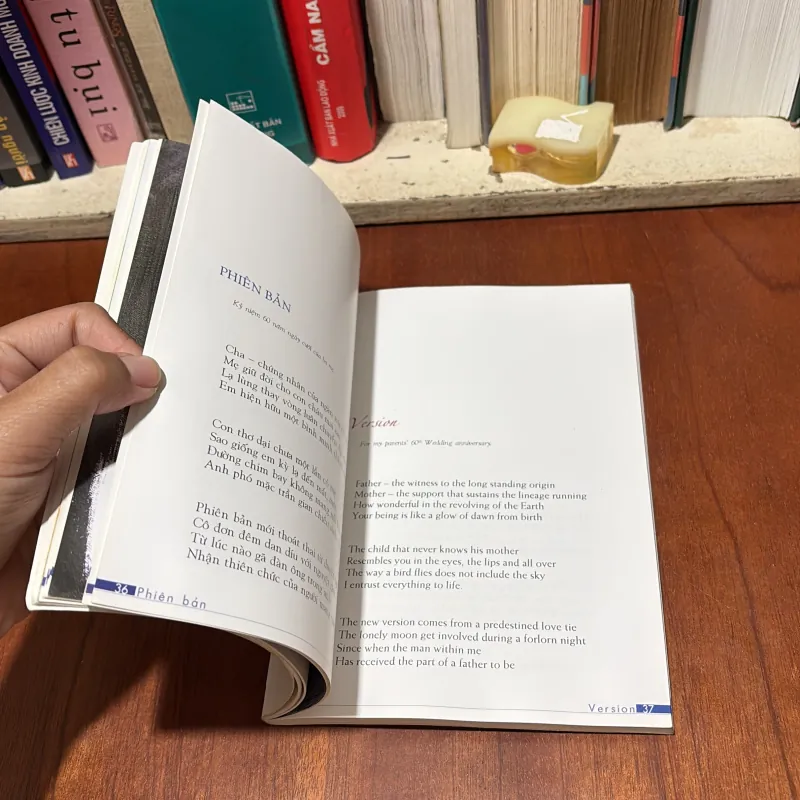 [Có Chữ Ký Tác Giả] - II Thơ: Phiên Bản Version - Bùi Thanh Tuấn - 2008 781574