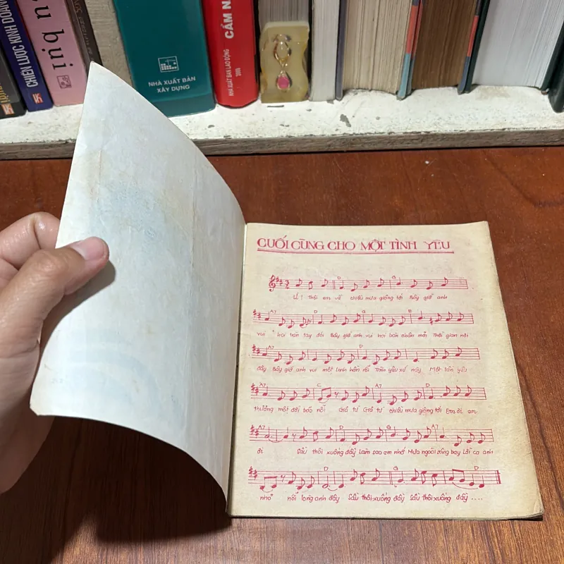 [Ấn Phẩm Trước 75] - II Tập Nhạc: Ca Khúc Trịnh Công Sơn _ Biển Nhớ 796335