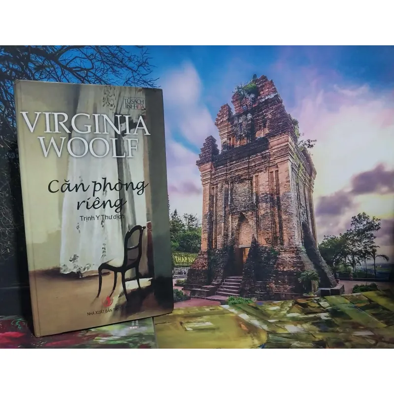 CĂN PHÒNG RIÊNG - Virginia Woolf 1045985