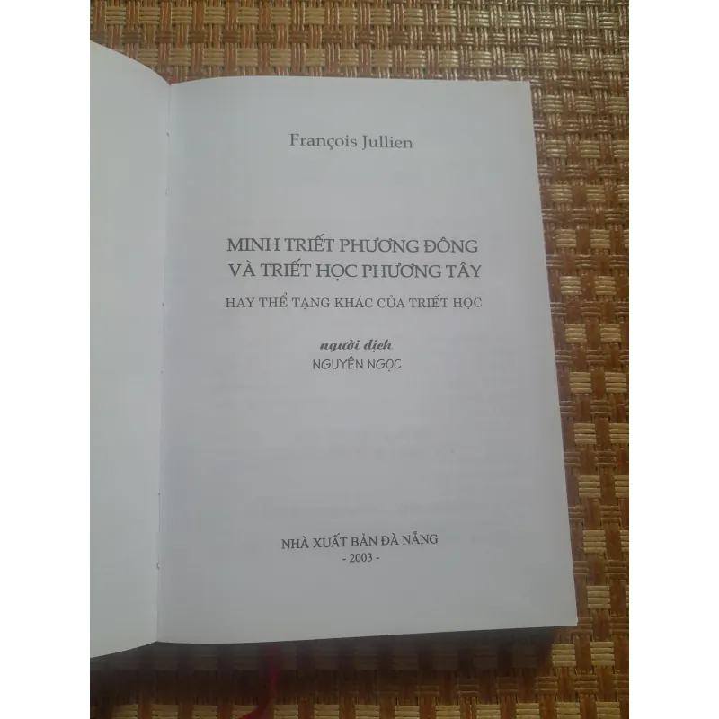 MINH TRIẾT PHƯƠNG ĐÔNG VÀ TRIẾT HỌC PHƯƠNG TÂY 756918