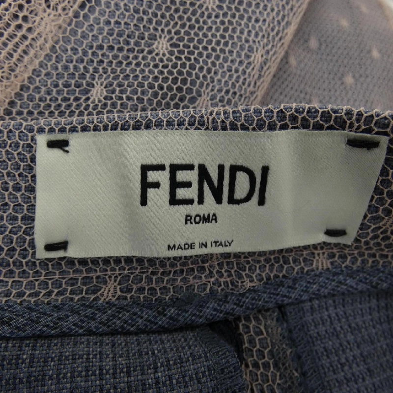 【Mã giảm giá】Quần short FENDI 652437