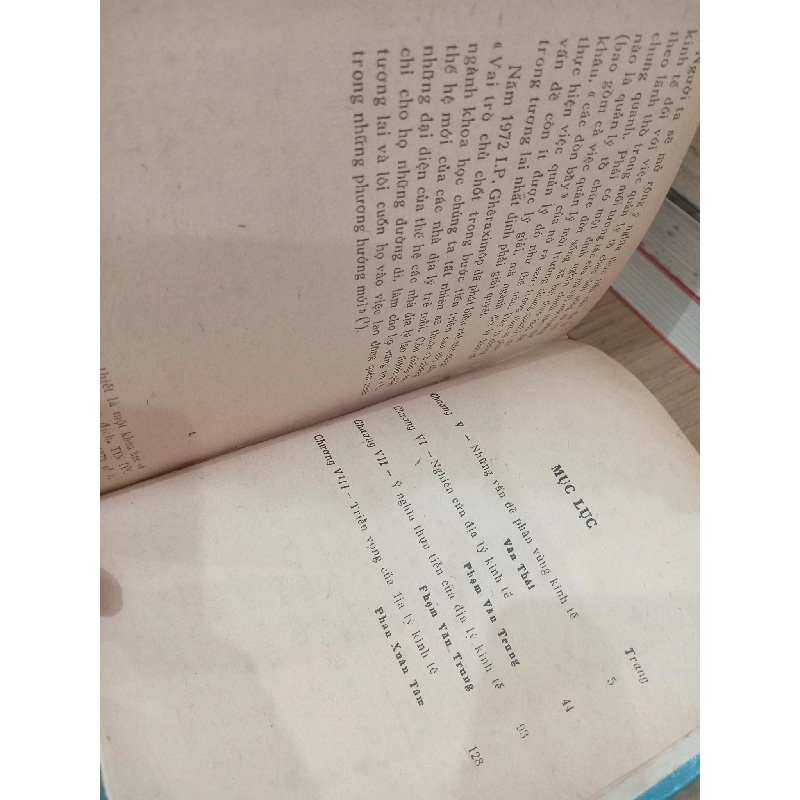 Những vấn đề địa lý kinh tế hiện nay trên thế giới - Yu. G. Xauskin 731633