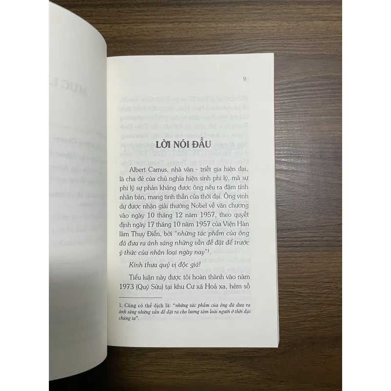 Nhà văn - Triết gia Albert Camus  933867