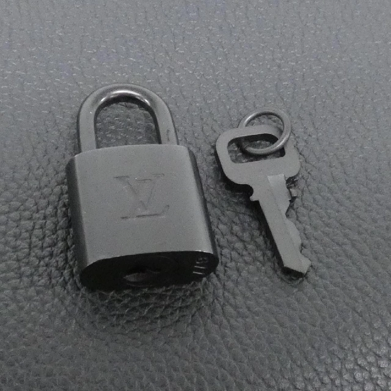 Túi xách Louis Vuitton LV Aerogram Takeoff Tote M57308 - Hàng hiệu Chính hãng 801419