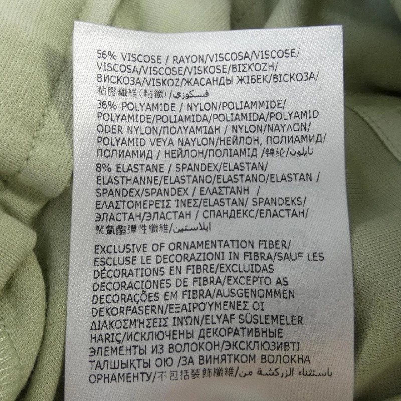 Quần MONCLER J10938H00015 M3988 648541