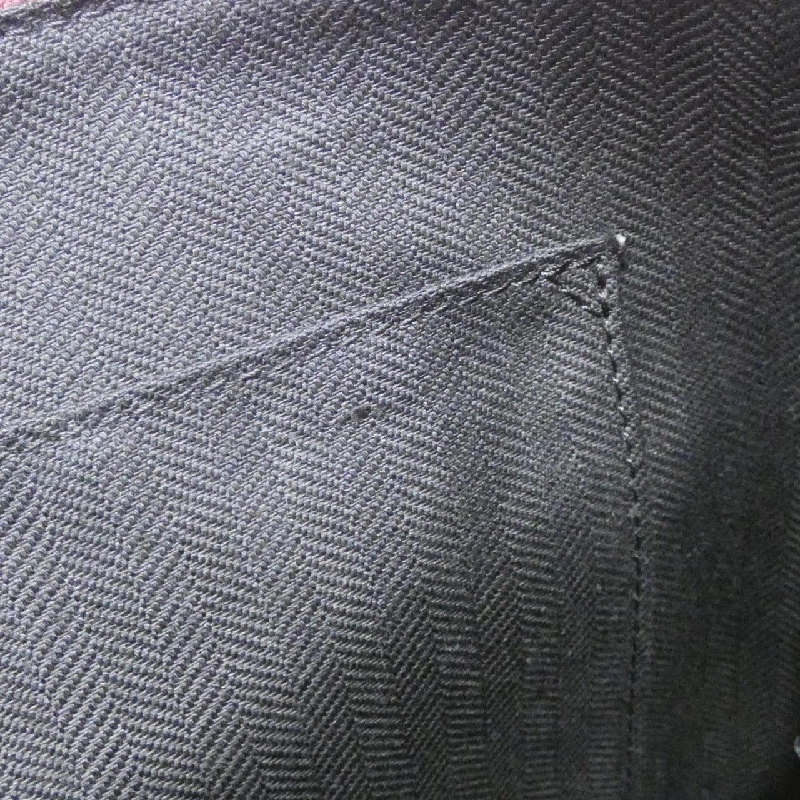 Túi đeo chéo Loewe Cubi B906Q63X04 611827