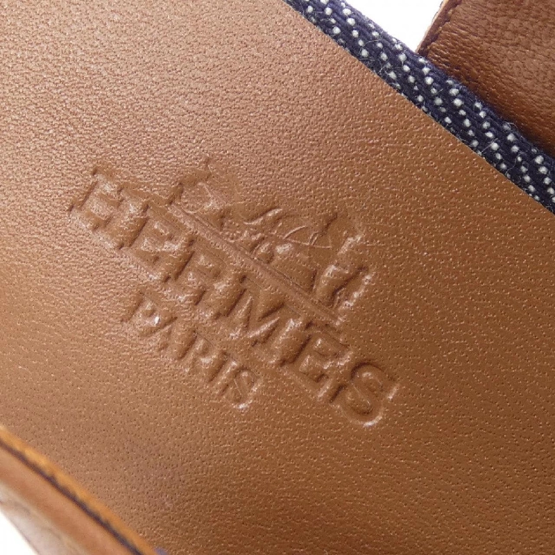 Giày cao gót mini Paris Buckle HERMES 241047Z 656314