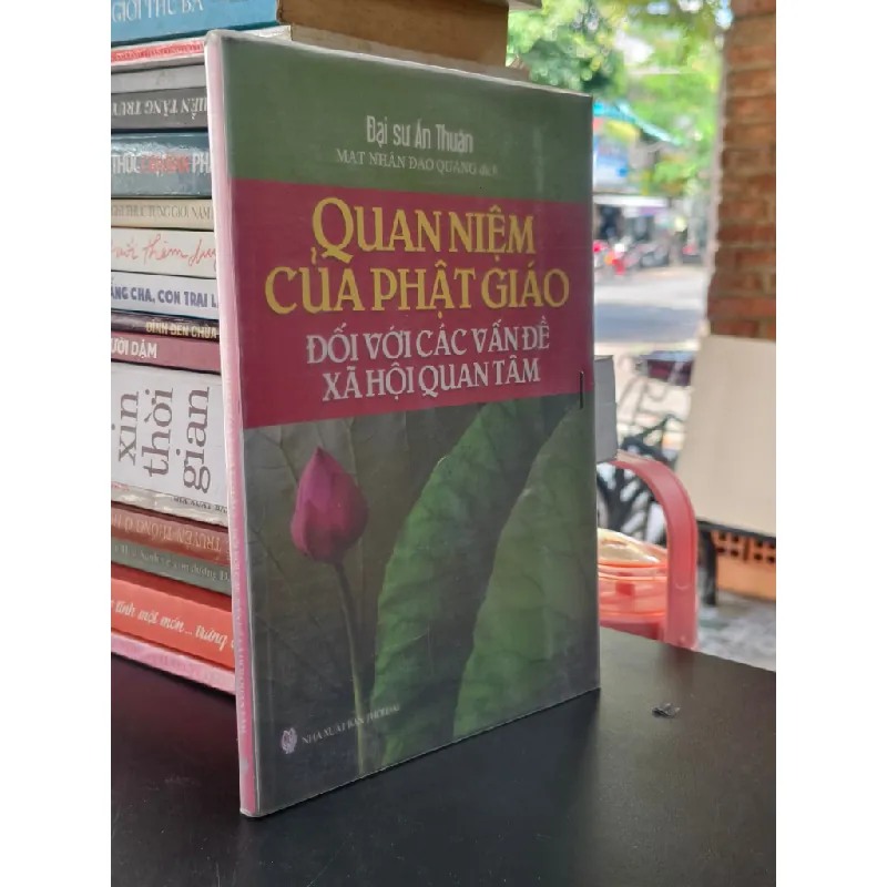 Quan niệm của Phật giáo đối với các vấn đề xã hội quan tâm 706976