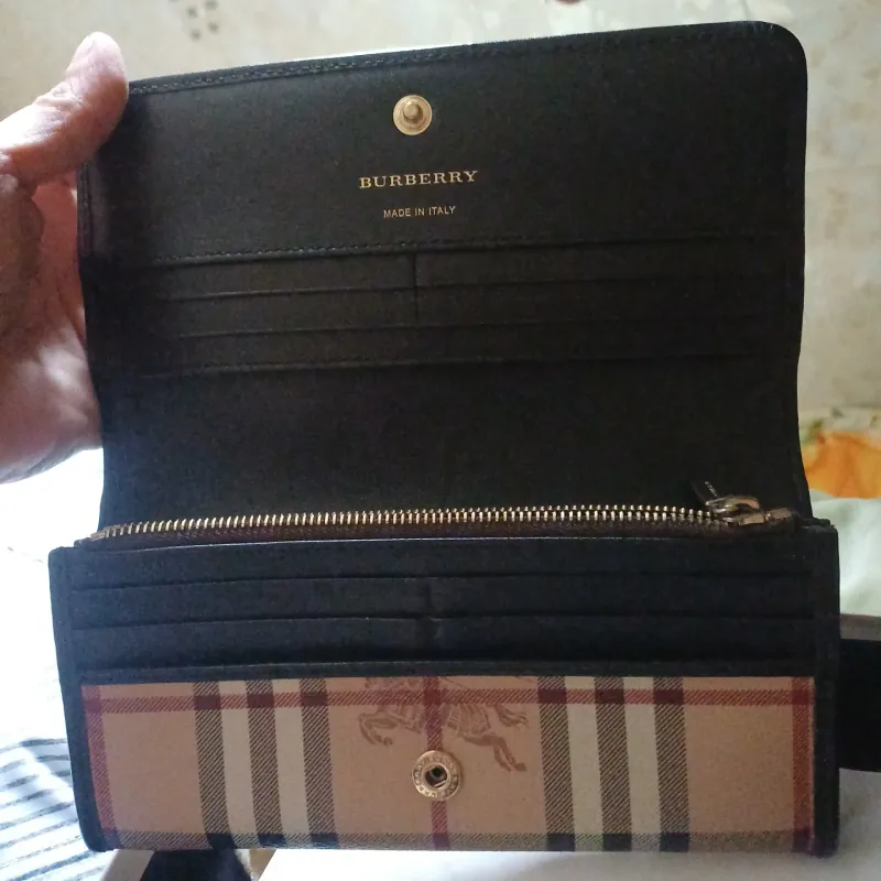 Hàng chính hãng  1005418