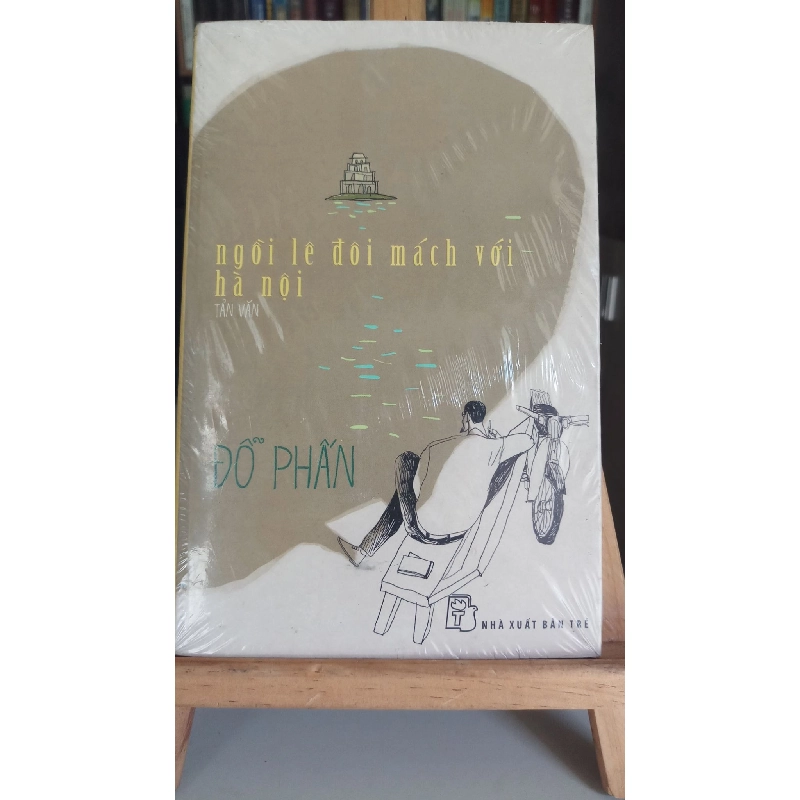 Ngồi lê đôi mách với Hà Nội - Đỗ Phấn Sách văn học STB0302 Rebooks.vn 948782