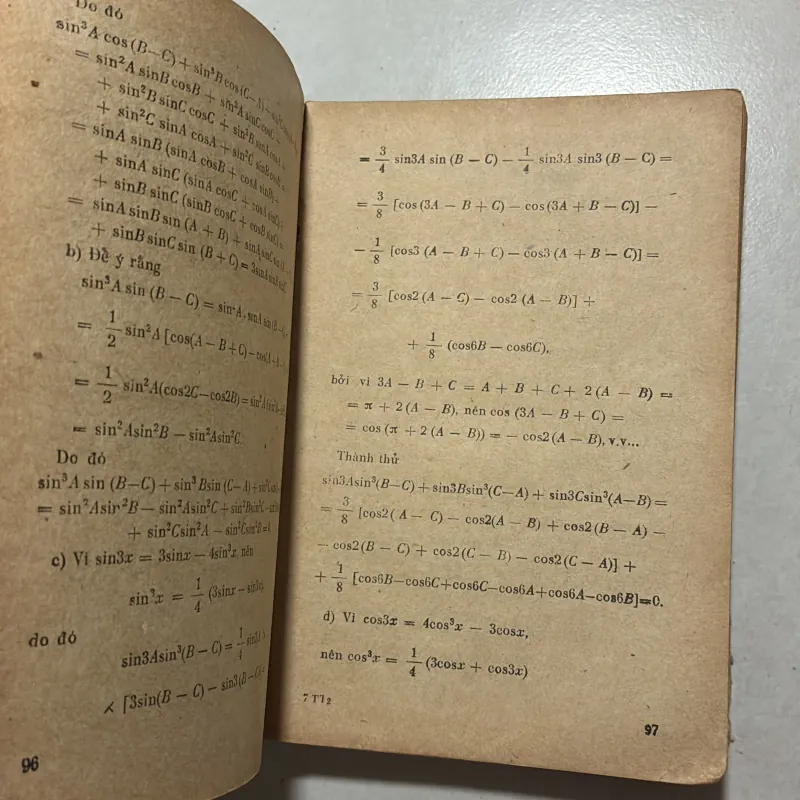 Tuyển tập những bài toán sơ cấp (Tập 2) - Lượng giác 799870