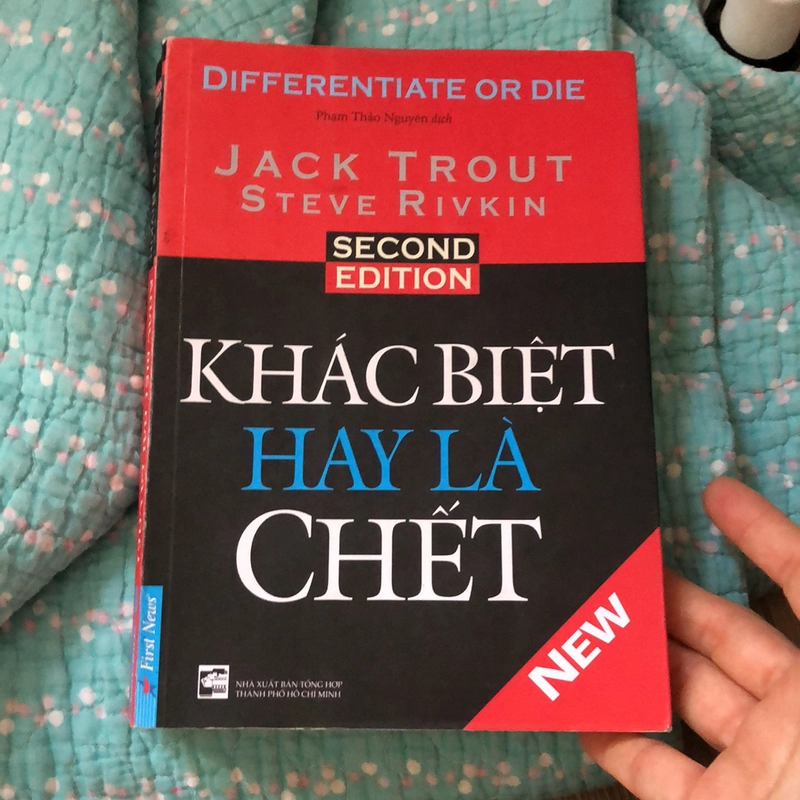 Khác biệt hay là chết 442655