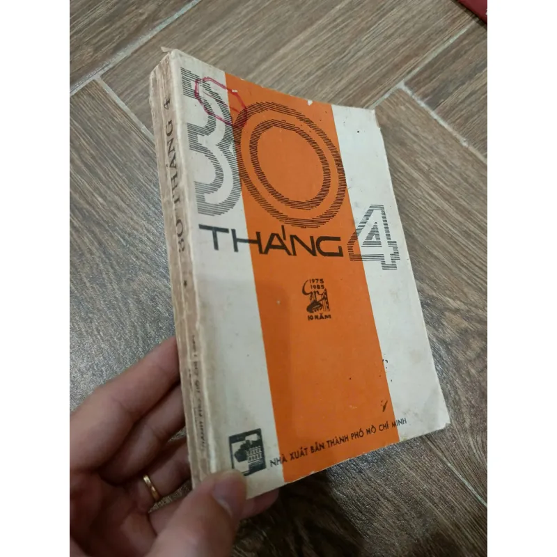 30 tháng 4 (1975 - 1985) 973764