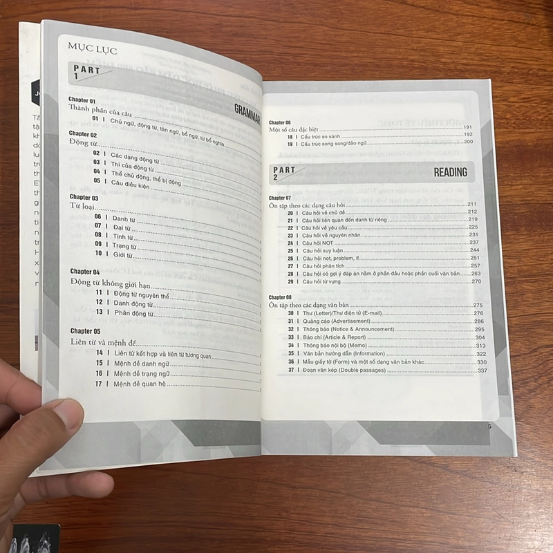 II TOEIC: Luyện Thi Toeic _ 850 Reading - JO GANG SOO - 2017 497125