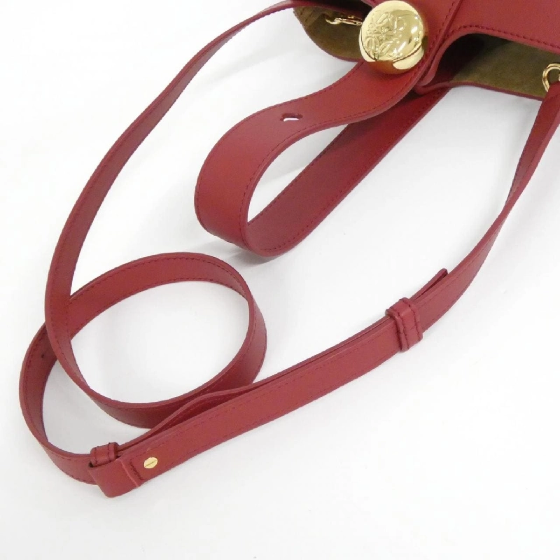 【Sản phẩm mới】Loewe Pebble Bucket Mini AANBBBMX01 Túi đeo vai 611368