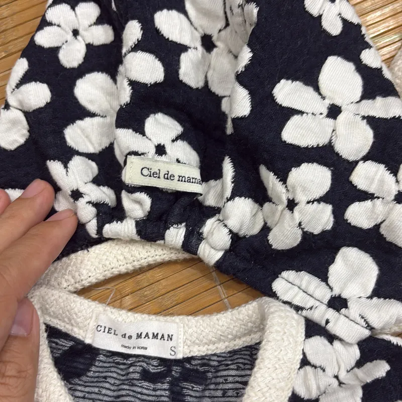 Áo gile kèm mũ 603344