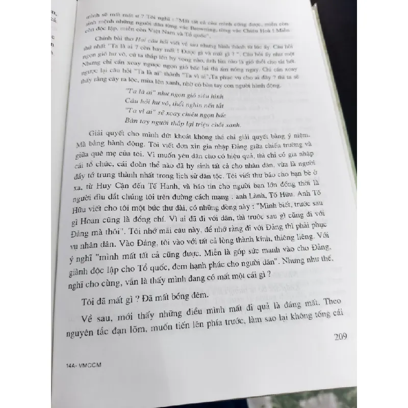 Về một cuộc cách mạng trong thi ca phong trào thơ mới - Phan Cự Đệ 688821