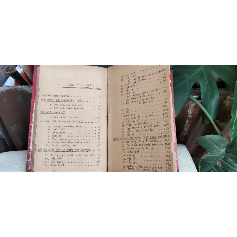 Sách xưa Sách dạy kinh thánh 02/75 duy nhất-Tổng giám mục Nguyễn Văn Bình cấp phép  789057